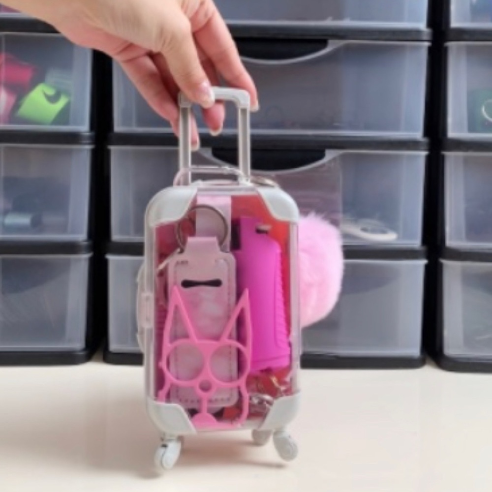 Self Defense Mini Bag with Self Defense - Spray, key knife, And more! 10 in 1
